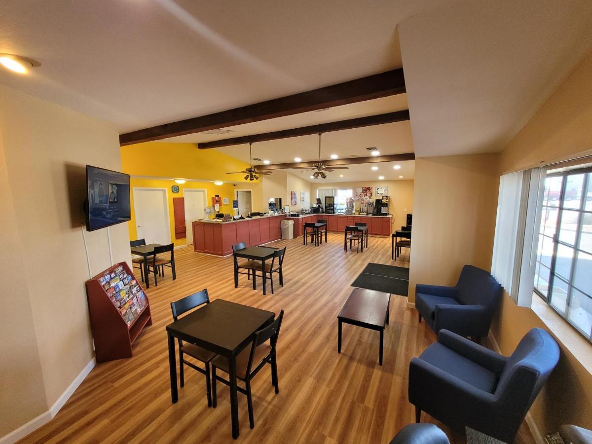 Days Inn By Wyndham ווילקוקס מראה חיצוני תמונה